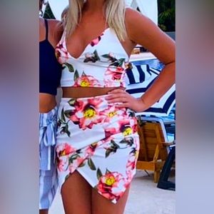 2 piece outfit only worn once!